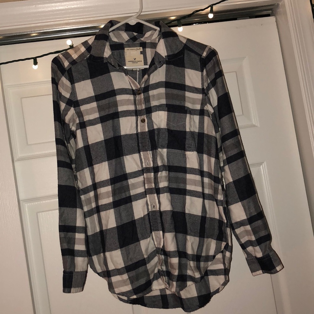 NWT American Eagle blue and white flannel